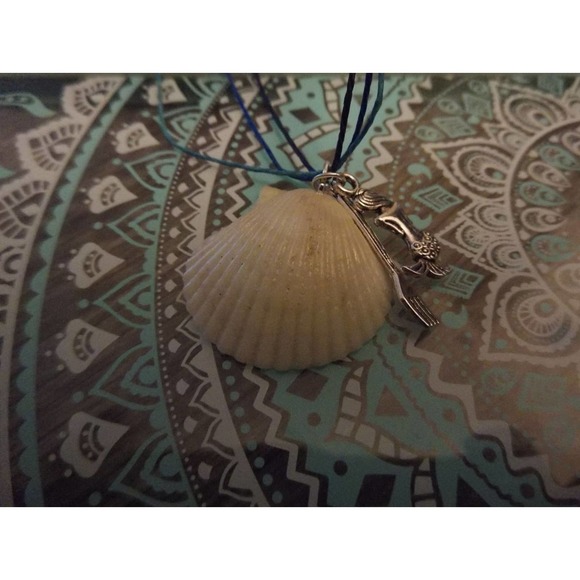 Dinglehopper Mermaid Ariel Necklace Fork - Picture 5 of 8